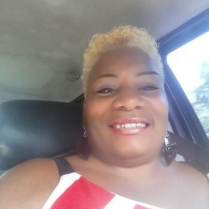 Meet your Posher, Denice